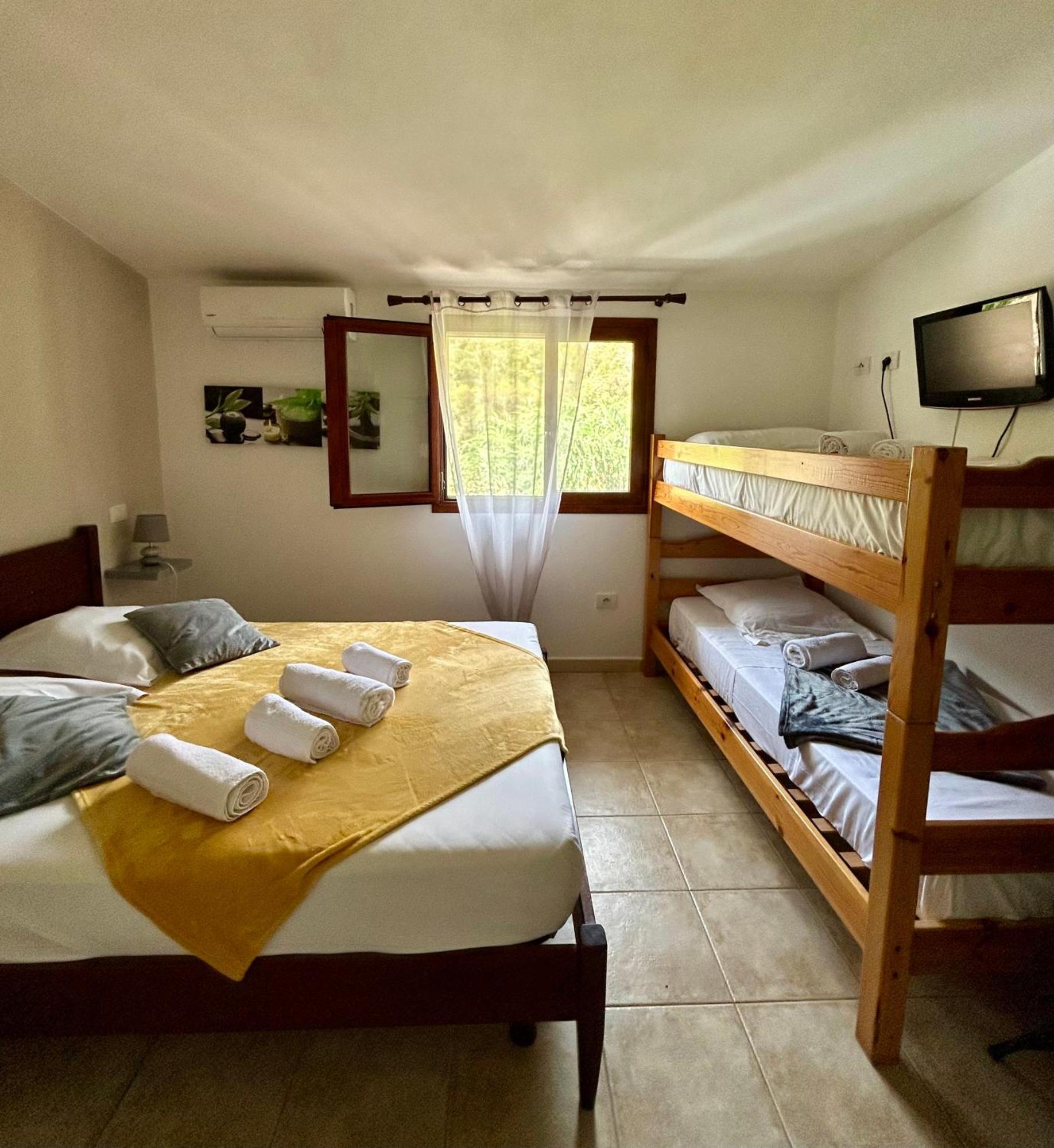 Auberge De Cannedda Sari-Solenzara Esterno foto